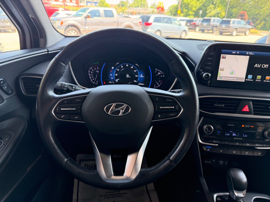2019 Hyundai Santa Fe Image 19