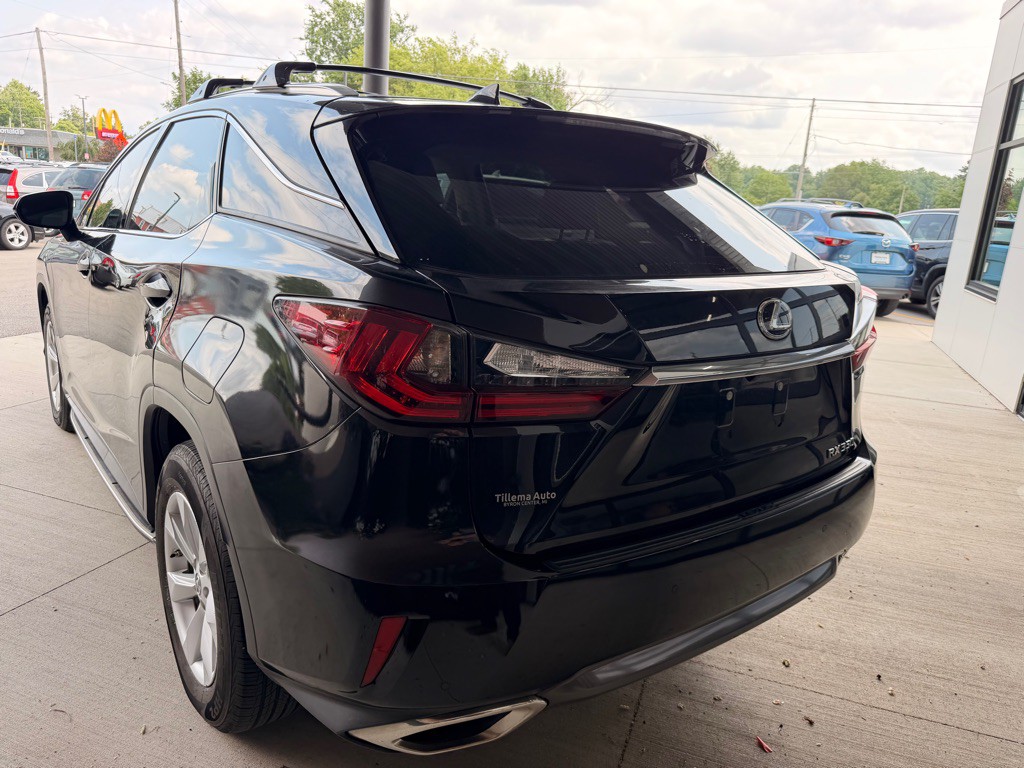 2016 Lexus RX Image 5