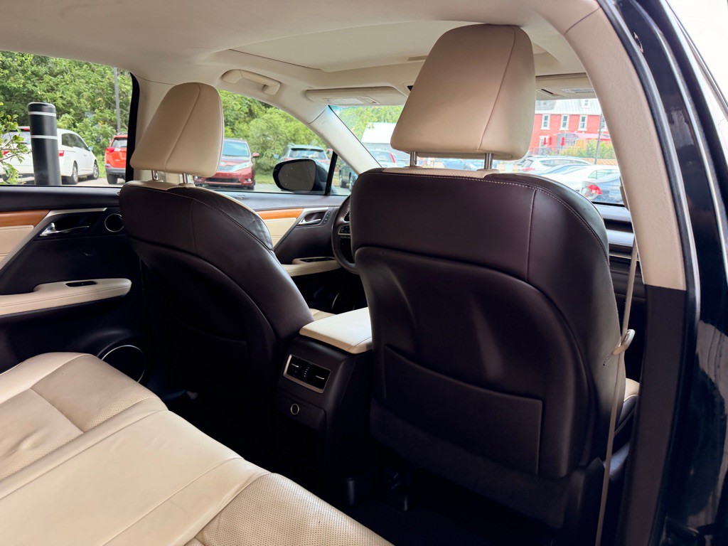 2016 Lexus RX Image 14