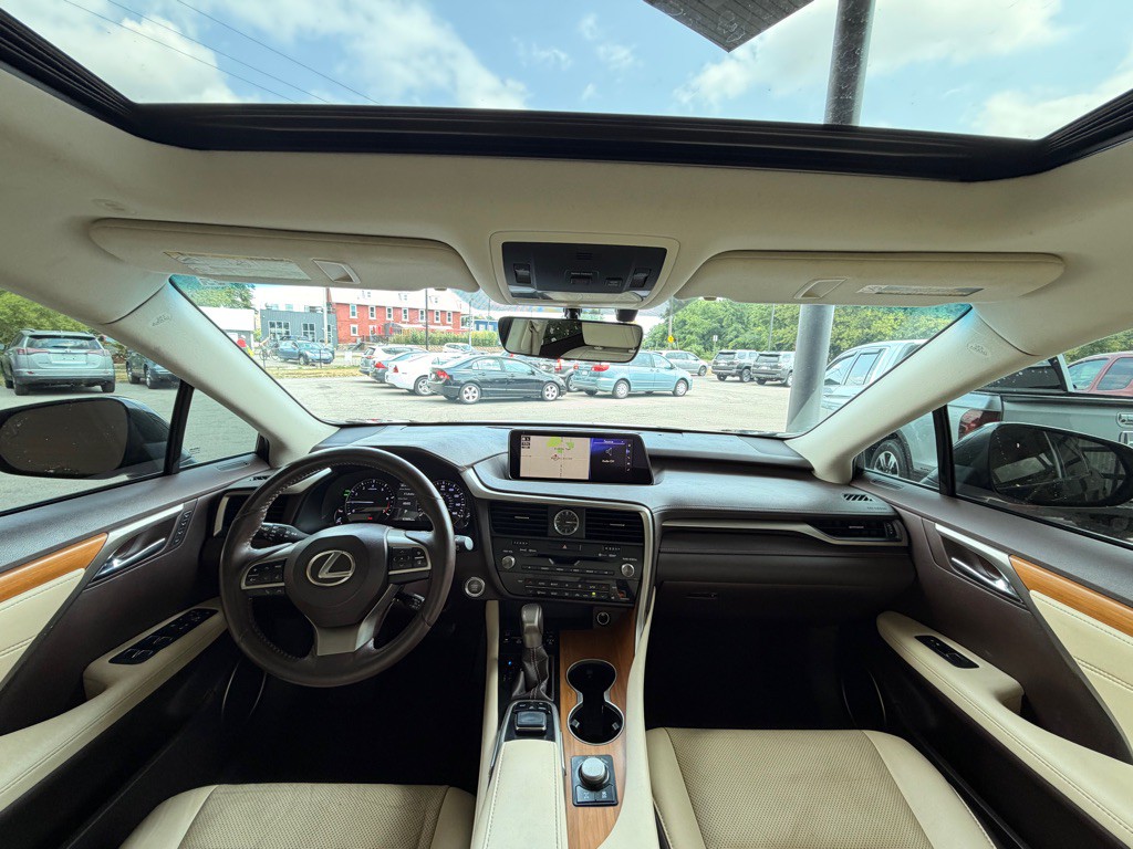 2016 Lexus RX Image 18