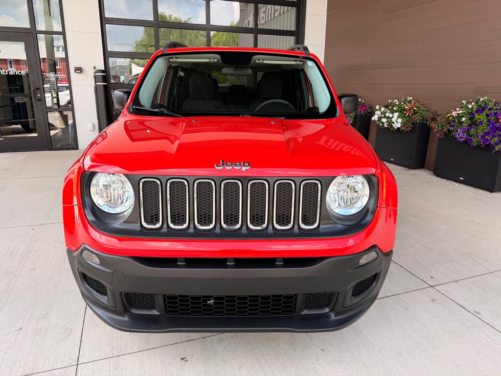 2017 Jeep Renegade Image 2