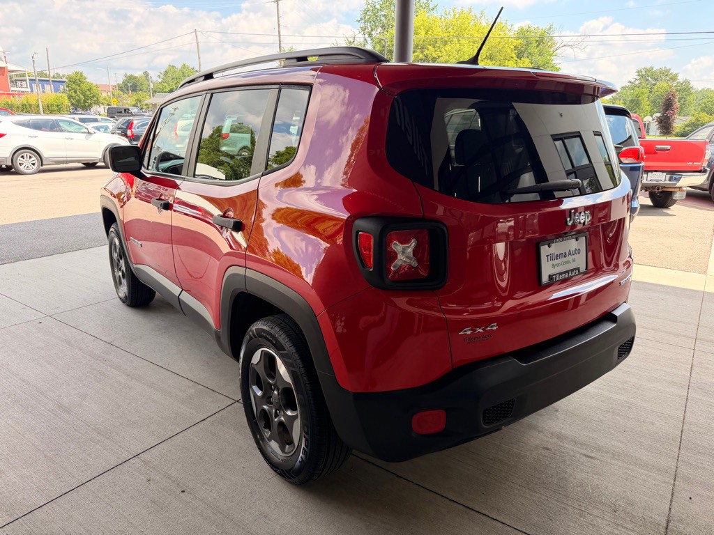 2017 Jeep Renegade Image 5