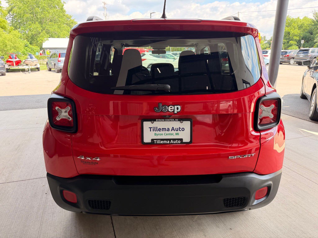 2017 Jeep Renegade Image 6