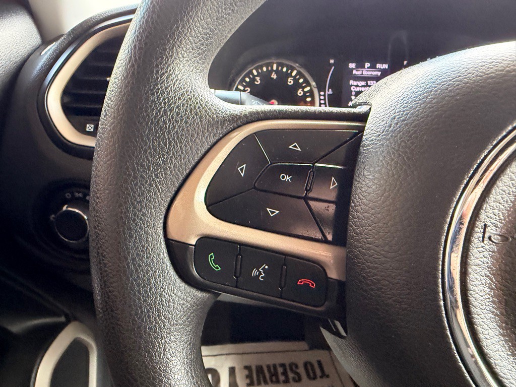 2017 Jeep Renegade Image 20