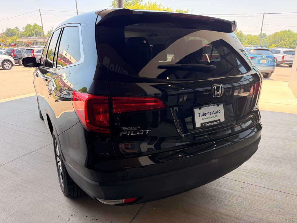 2017 Honda Pilot Image 5