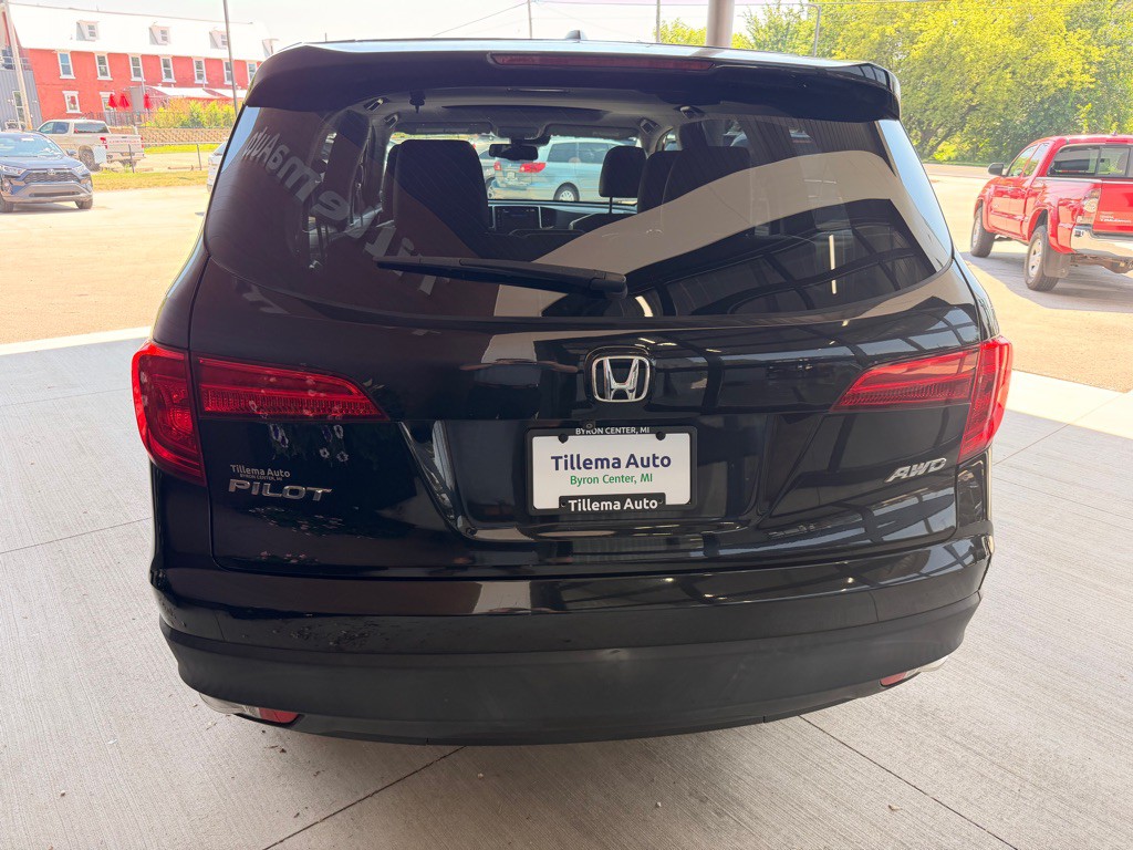 2017 Honda Pilot Image 6