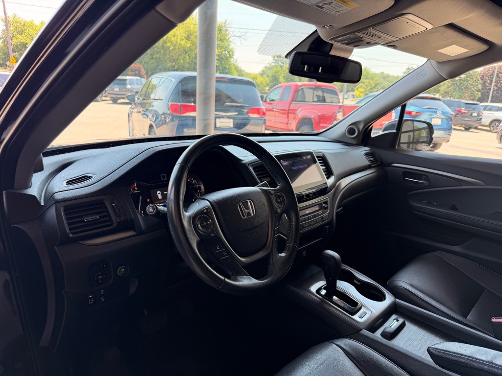 2017 Honda Pilot Image 9
