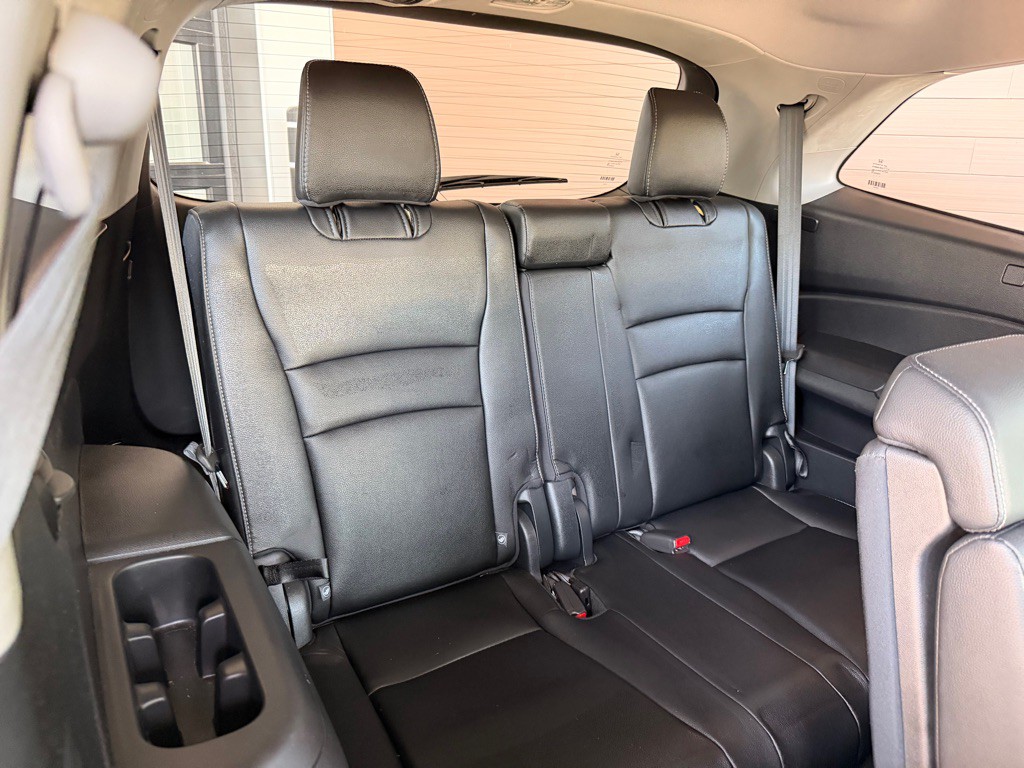 2017 Honda Pilot Image 17