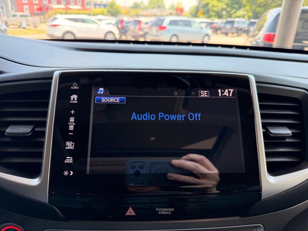 2017 Honda Pilot Image 26