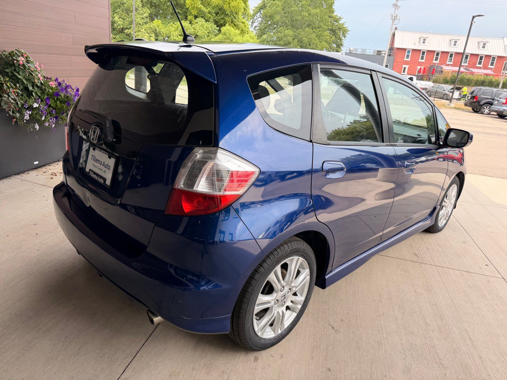2011 Honda Fit Image 7