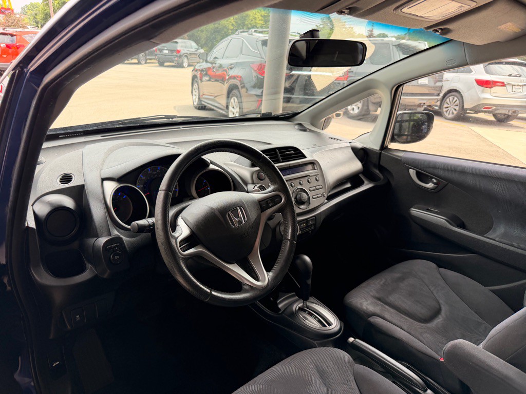 2011 Honda Fit Image 9