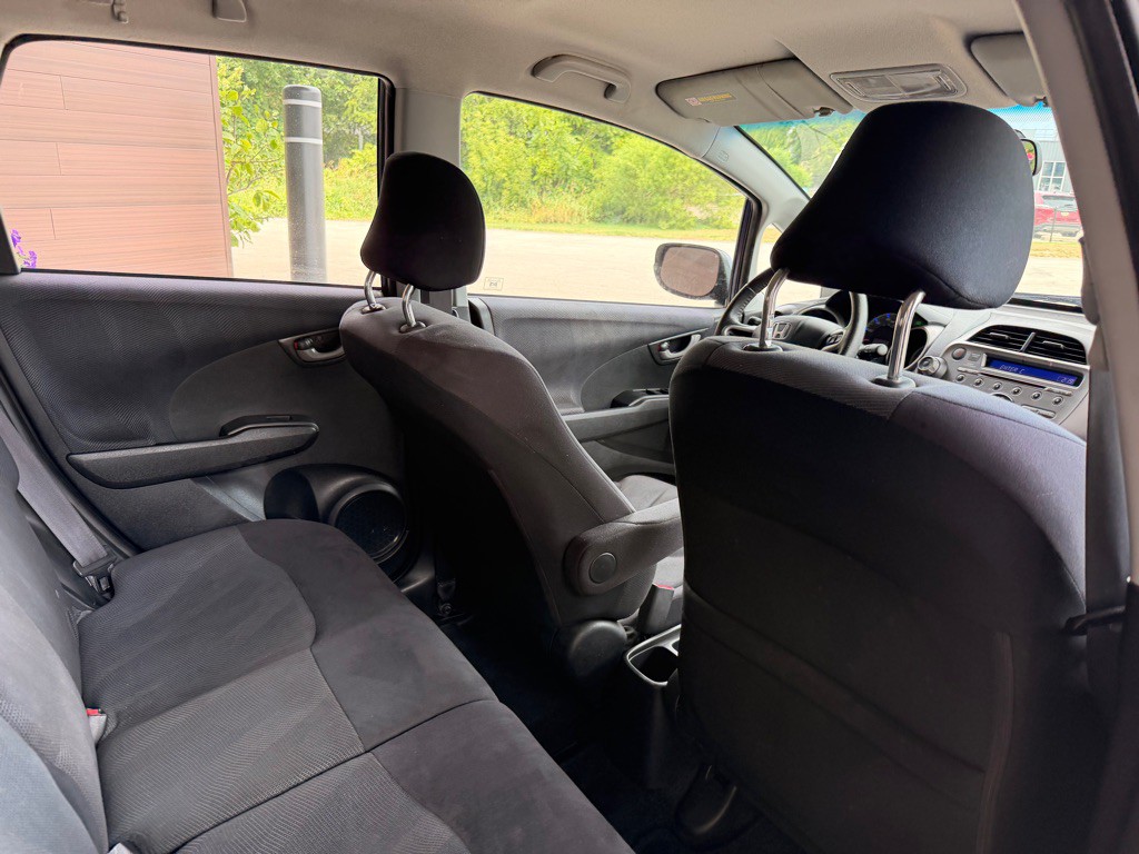 2011 Honda Fit Image 14