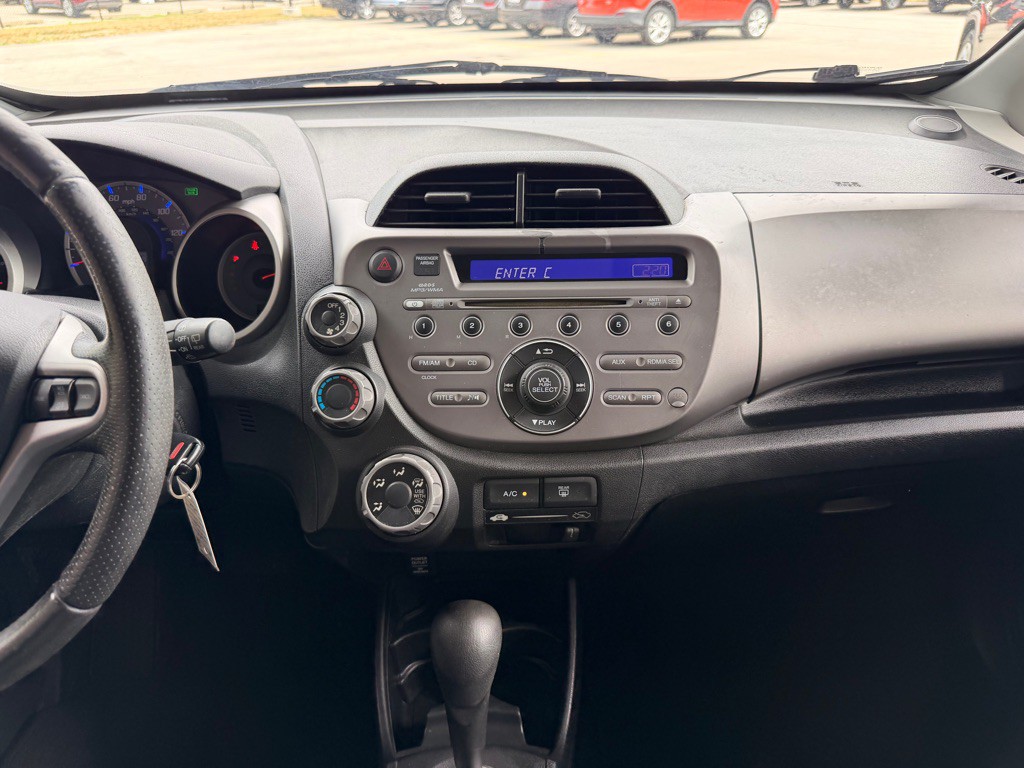 2011 Honda Fit Image 22