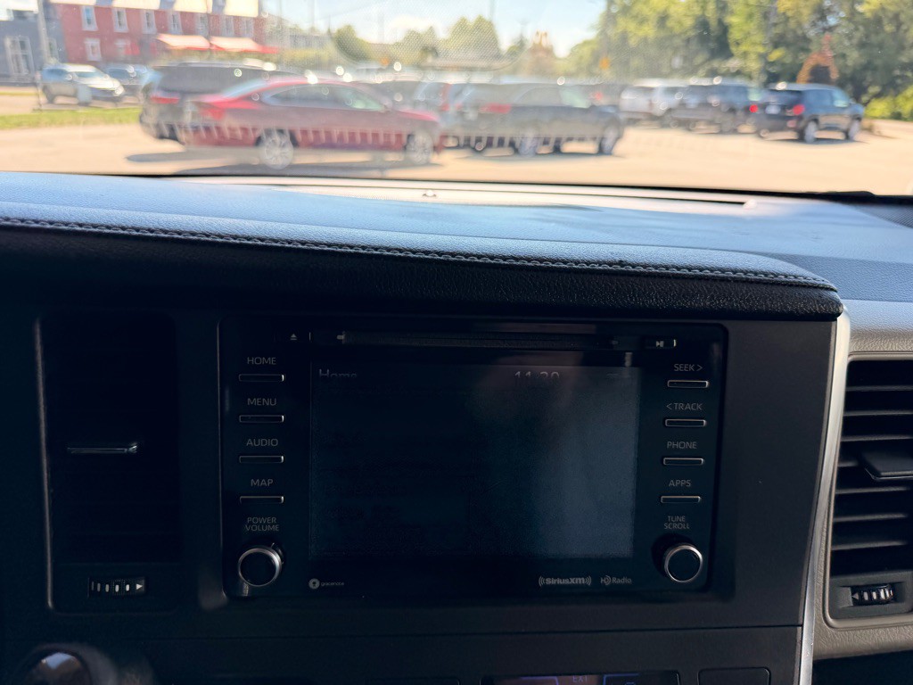2018 Toyota Sienna Image 26