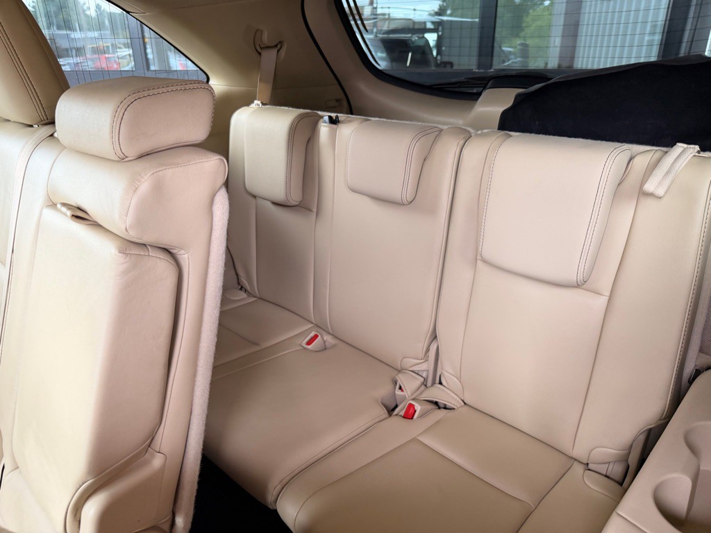 2016 Toyota Highlander Image 13