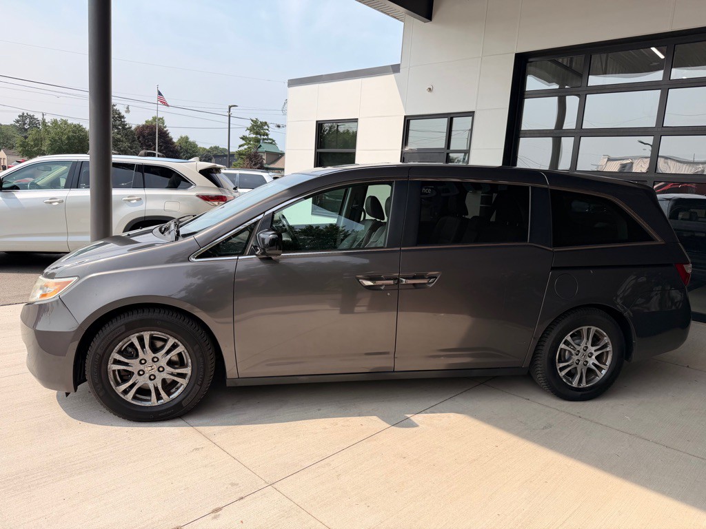 2013 Honda Odyssey Image 4