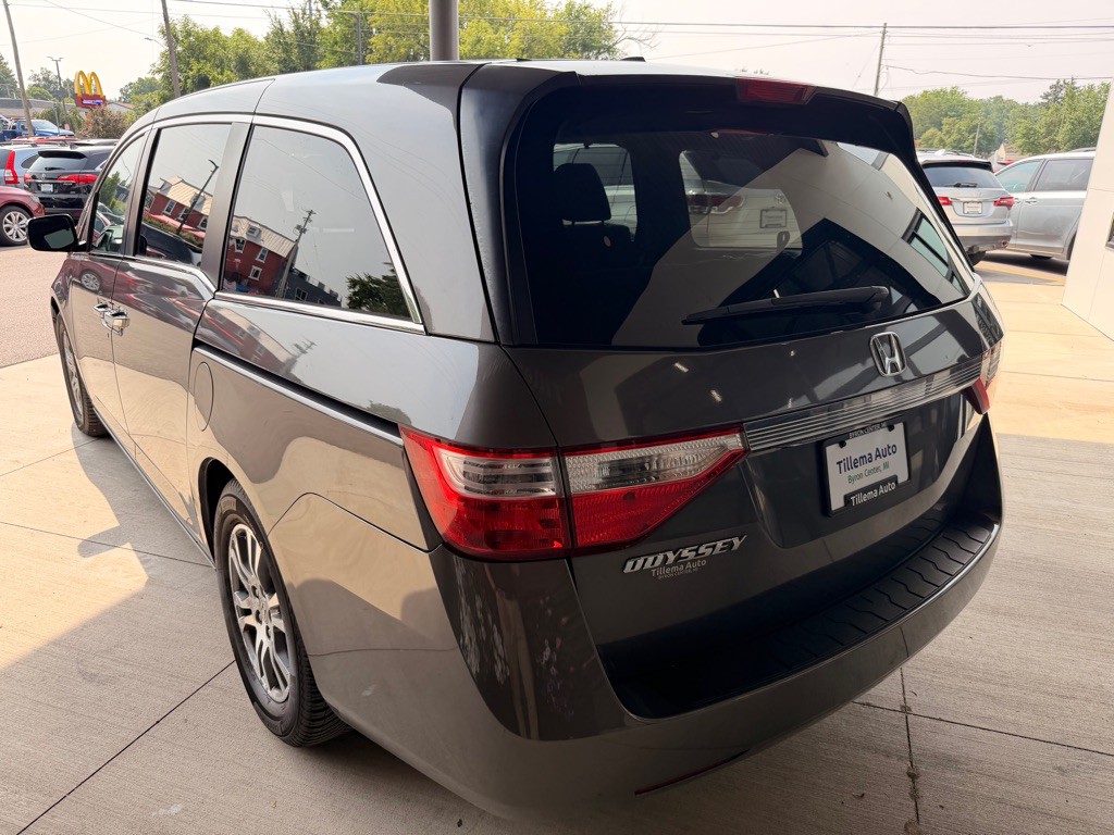 2013 Honda Odyssey Image 5