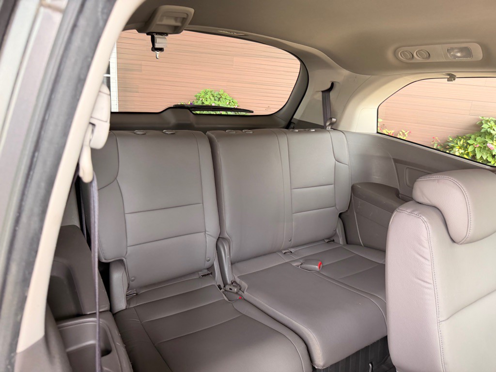 2013 Honda Odyssey Image 17
