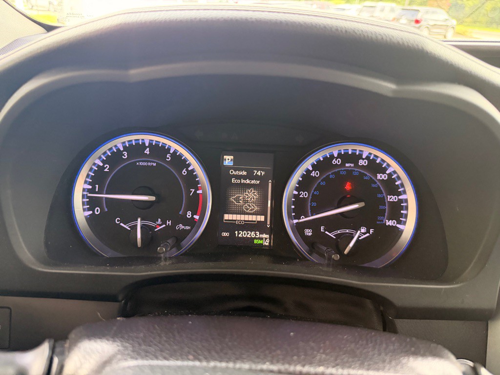 2018 Toyota Highlander Image 24
