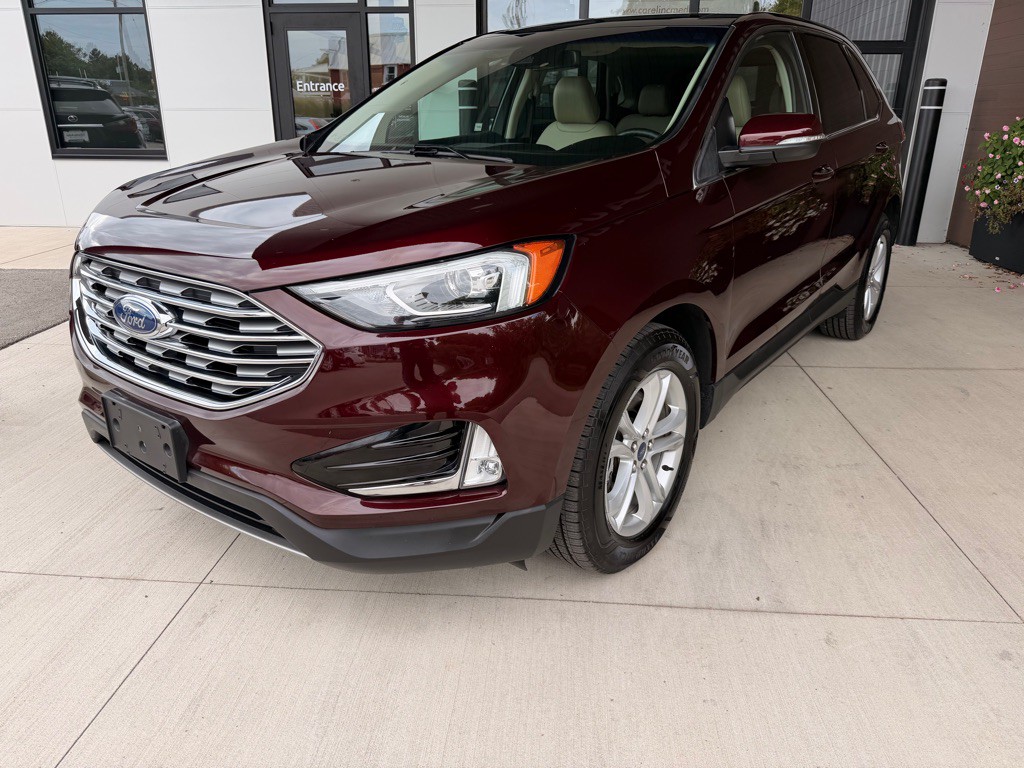 2020 Ford Edge Image 3