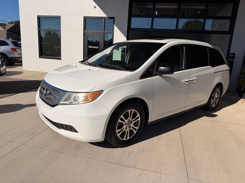 2012 Honda Odyssey Image 3