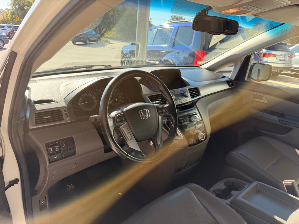 2012 Honda Odyssey Image 9