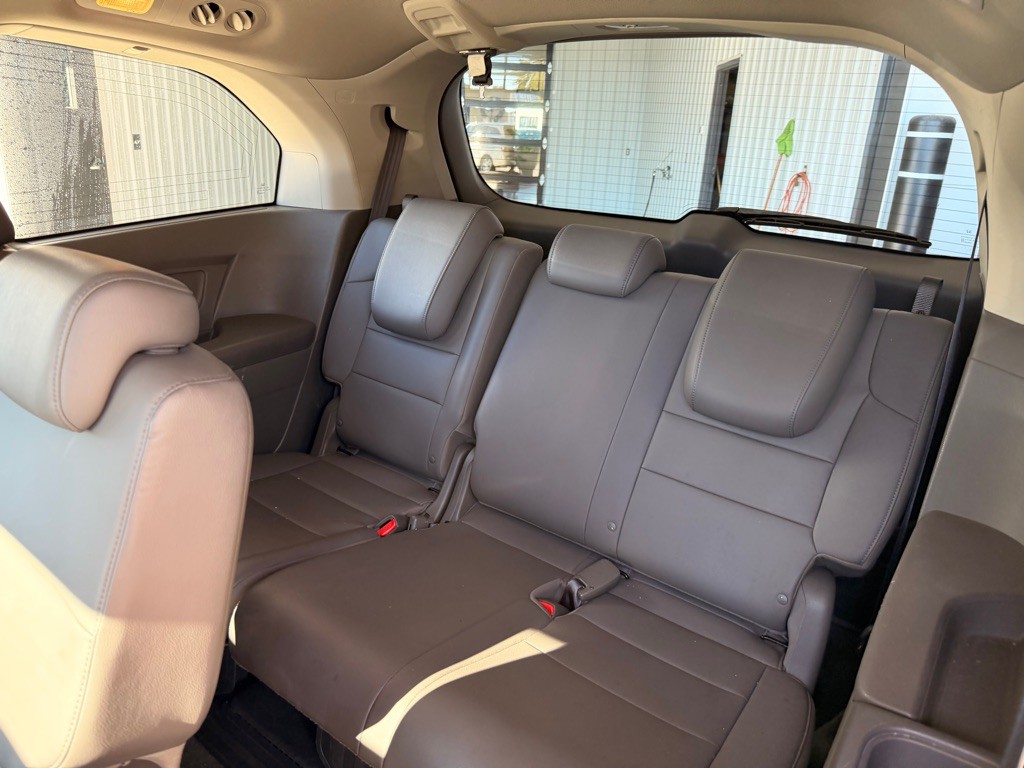 2012 Honda Odyssey Image 13