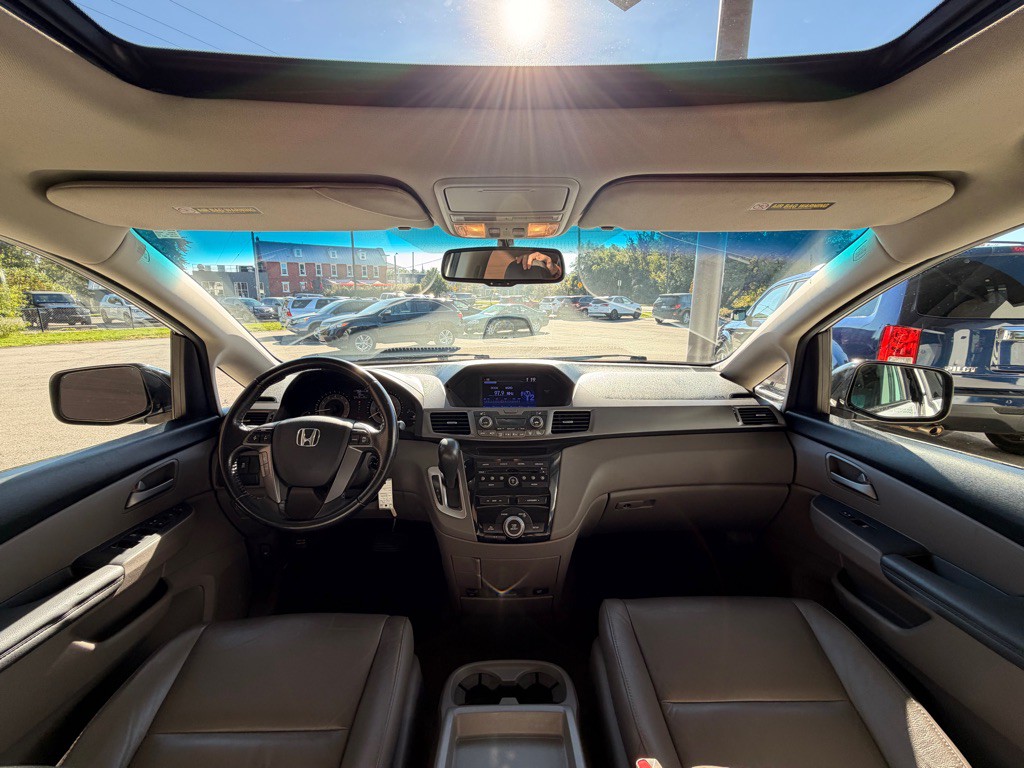 2012 Honda Odyssey Image 20