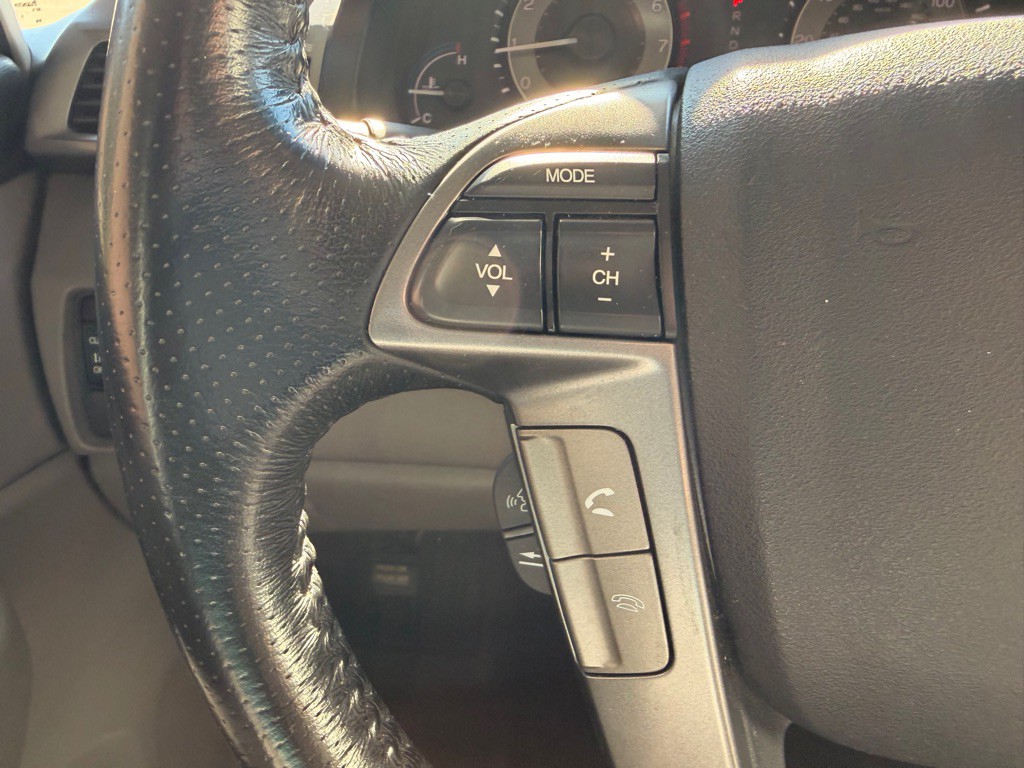 2012 Honda Odyssey Image 22