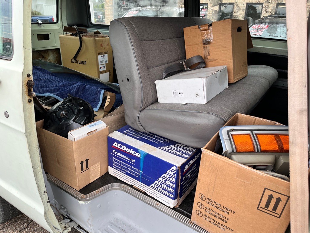 1984 Dodge Ram Van Image 23