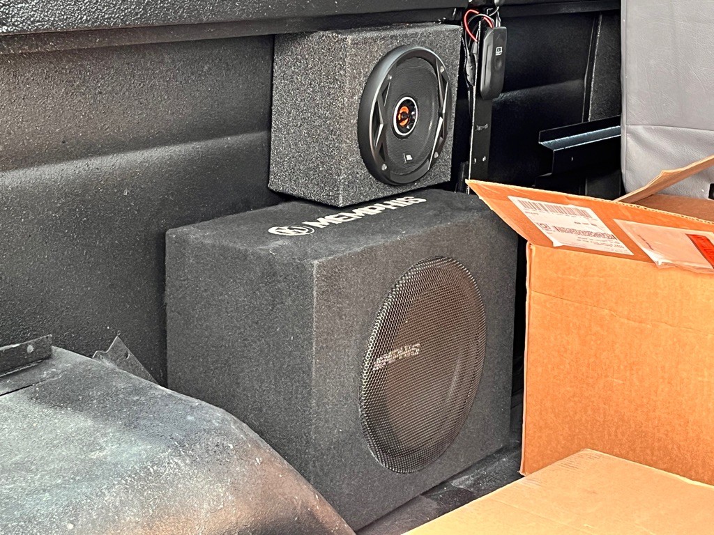 1984 Dodge Ram Van Image 25