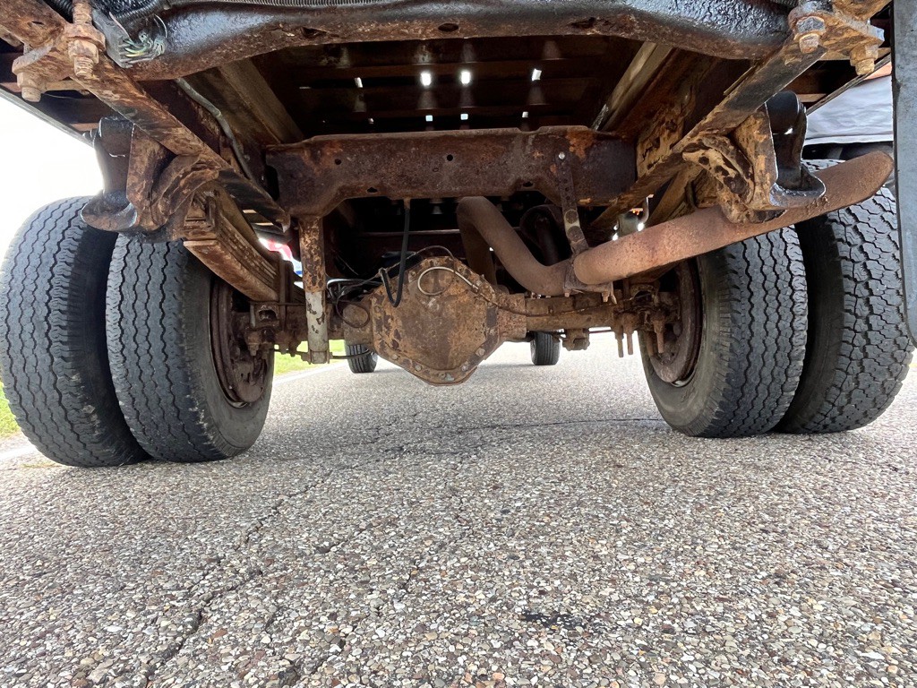 1990 Chevrolet C/K 3500 Image 18