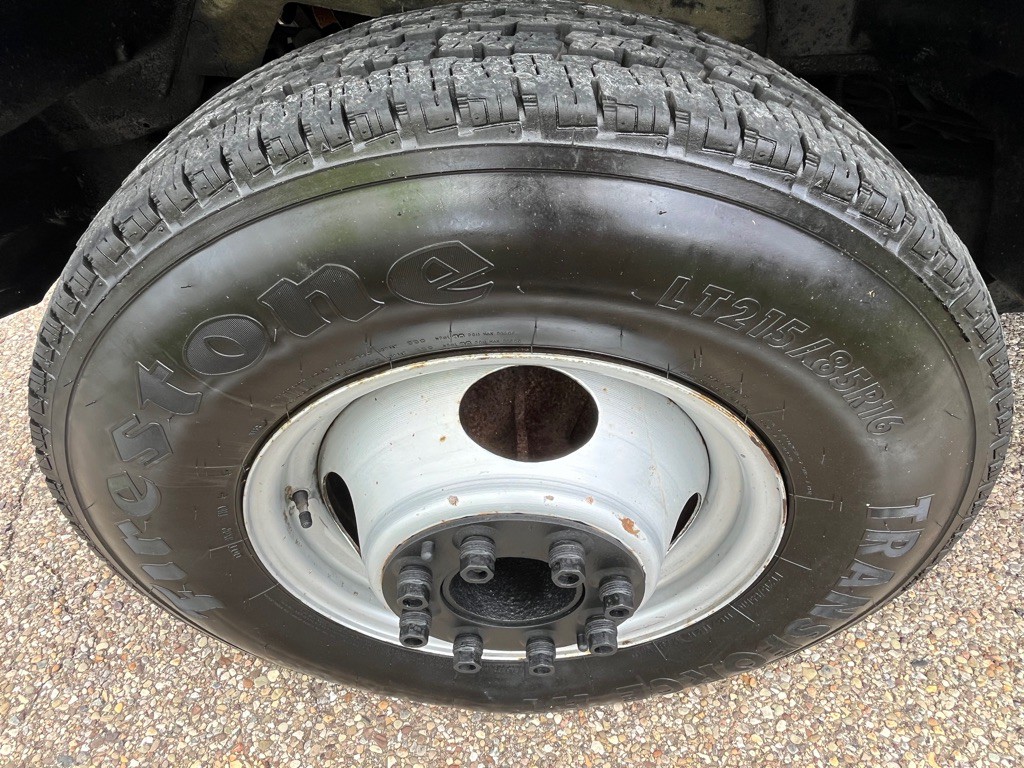 1990 Chevrolet C/K 3500 Image 20