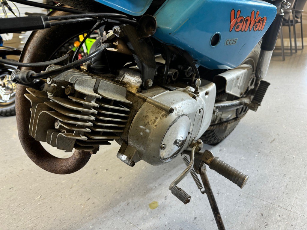 1972 Suzuki RV90 Image 9