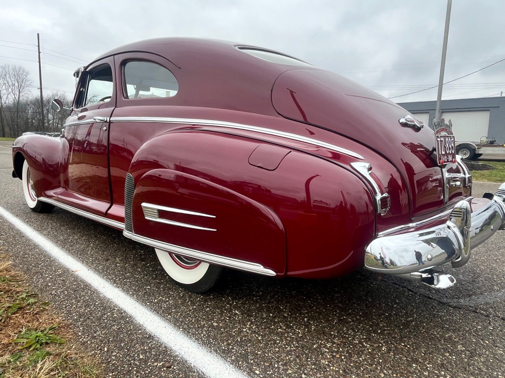 1941 Buick Super Image 6
