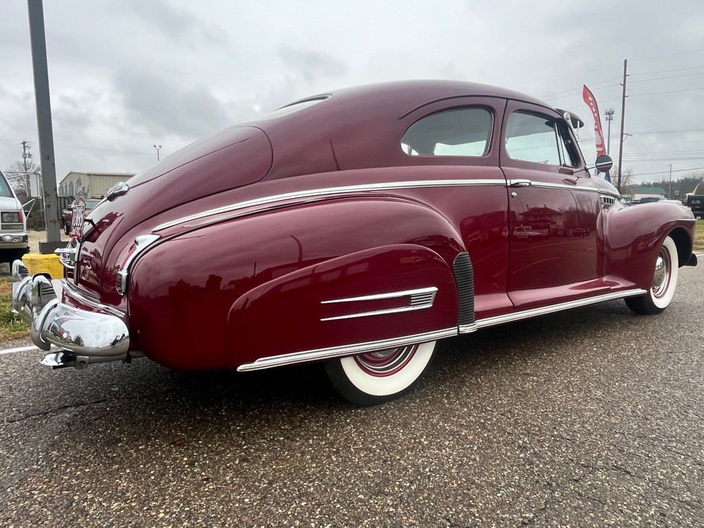 1941 Buick Super Image 7