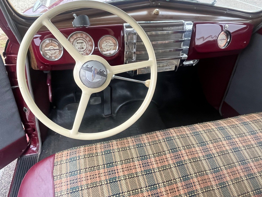 1941 Buick Super Image 10