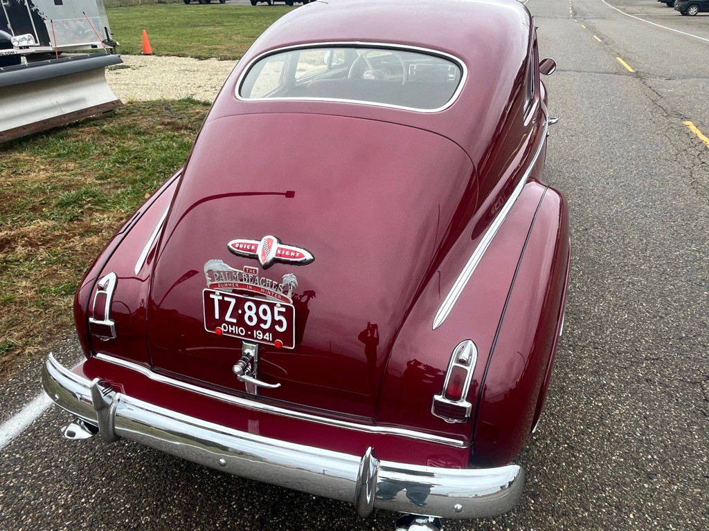 1941 Buick Super Image 13