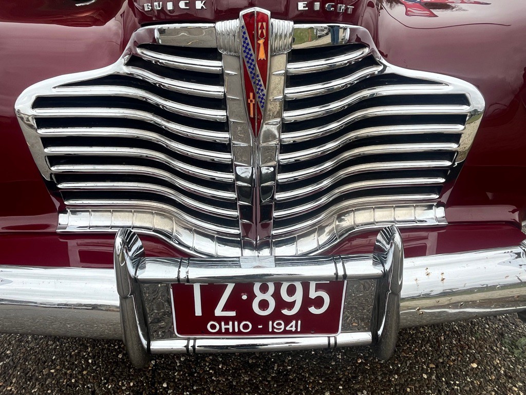 1941 Buick Super Image 21