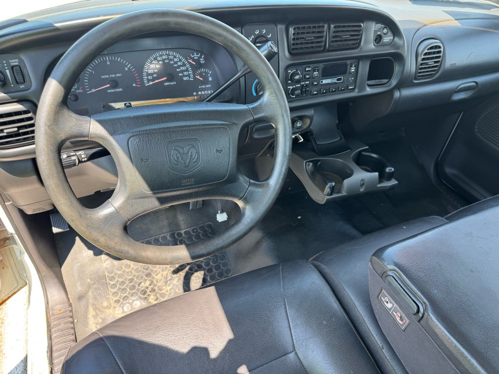 2002 Dodge Ram 3500 Image 8