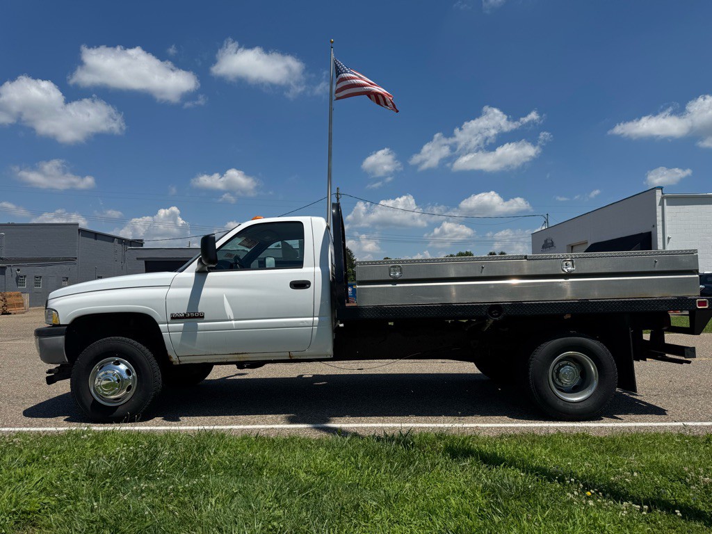 2002 Dodge Ram 3500 Image 12
