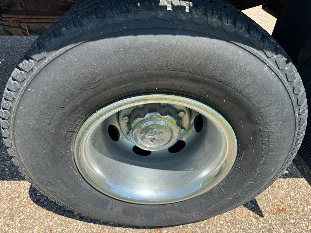 2002 Dodge Ram 3500 Image 14