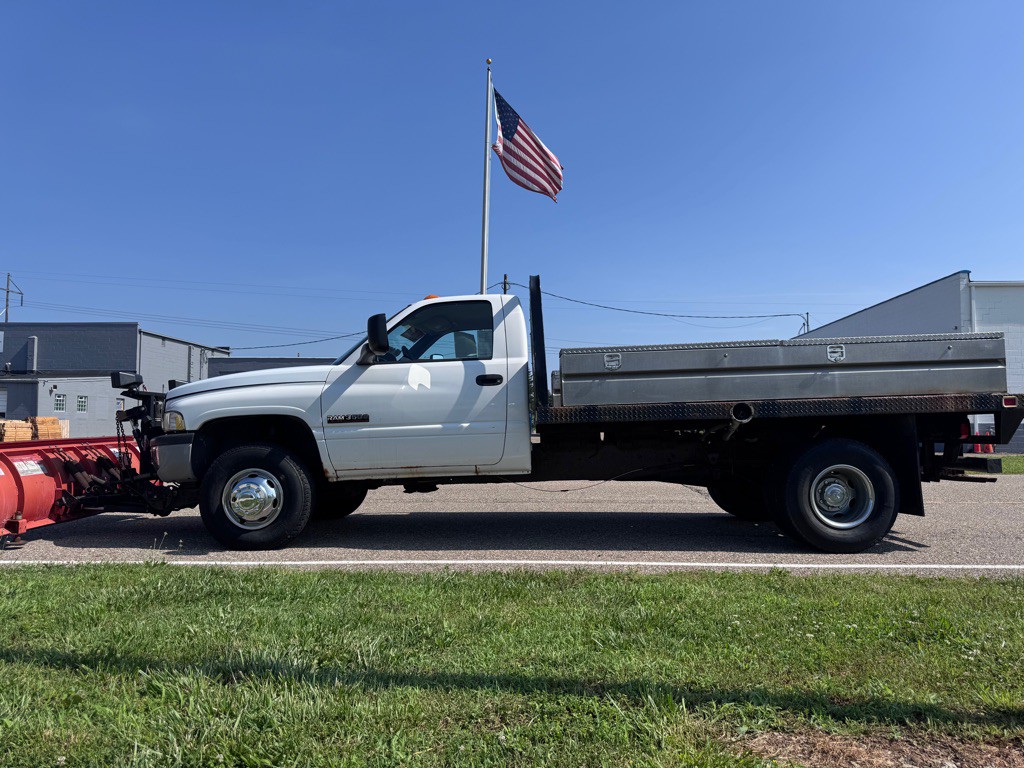 2002 Dodge Ram 3500 Image 8