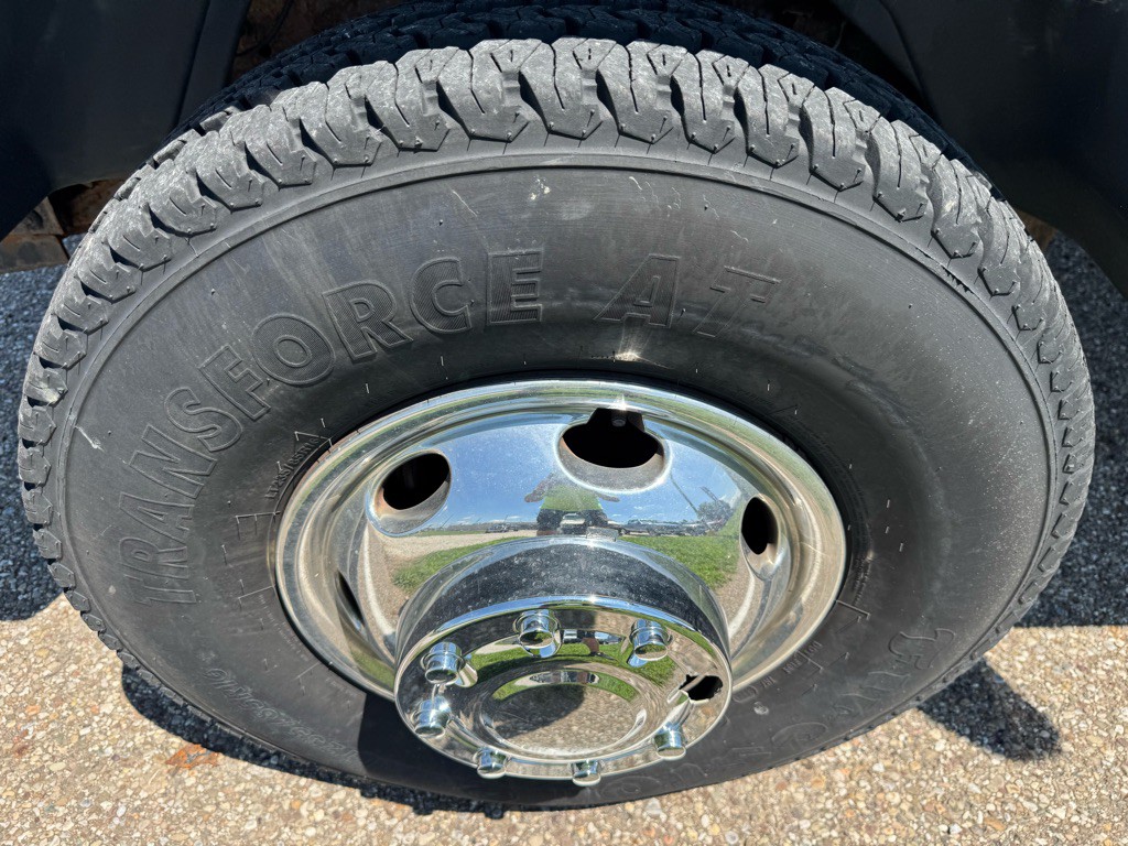 2002 Dodge Ram 3500 Image 12