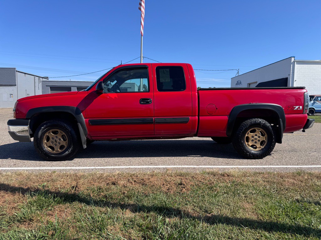 2004 Chevrolet Silverado 1500 Image 8