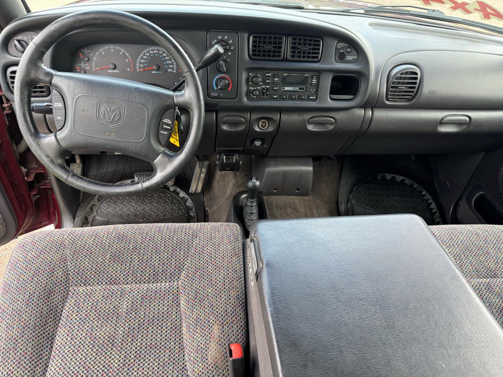 2001 Dodge Ram 2500 Image 10