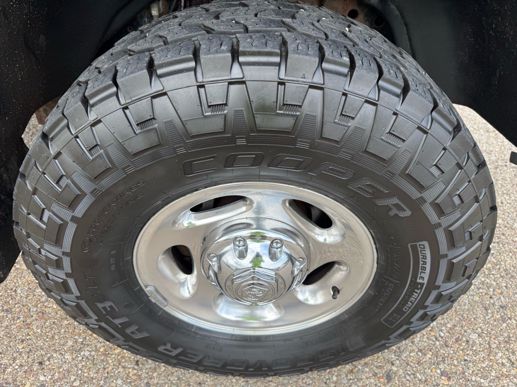 2001 Dodge Ram 2500 Image 16