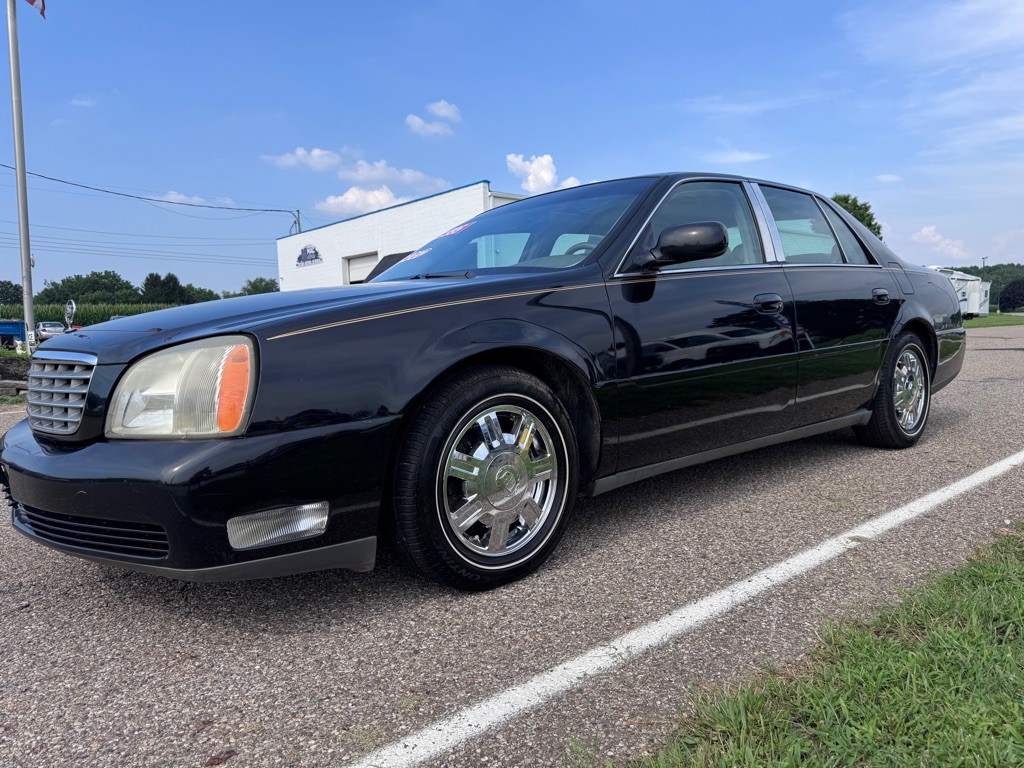2005 Cadillac DeVille Image 3