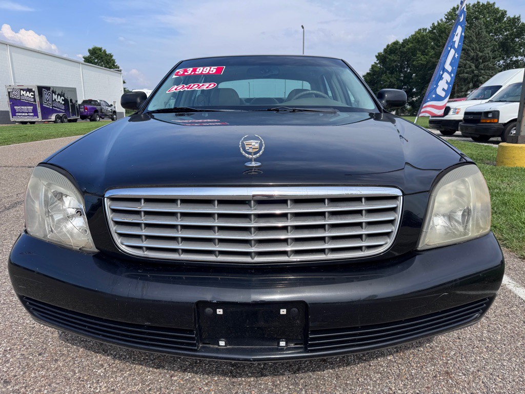 2005 Cadillac DeVille Image 4
