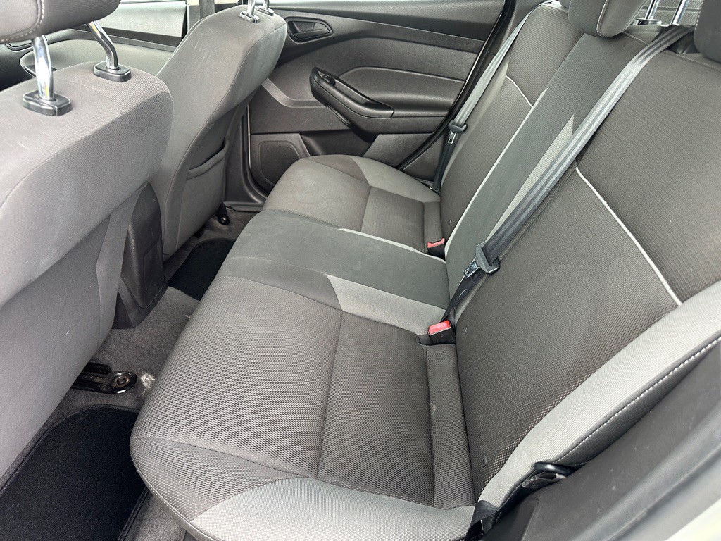 2012 Ford Focus Image 13